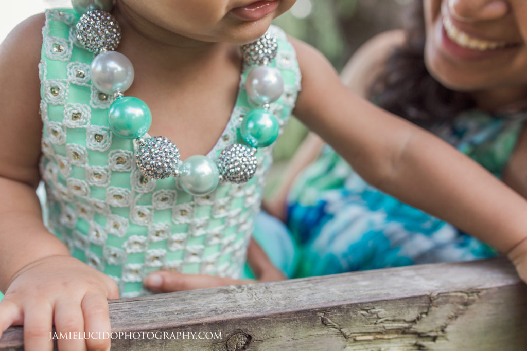 child fashion, necklace detail
