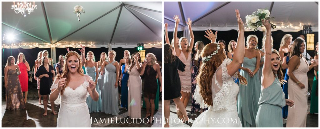 bouquet toss, bridesmaids, wedding moments, wedding photography