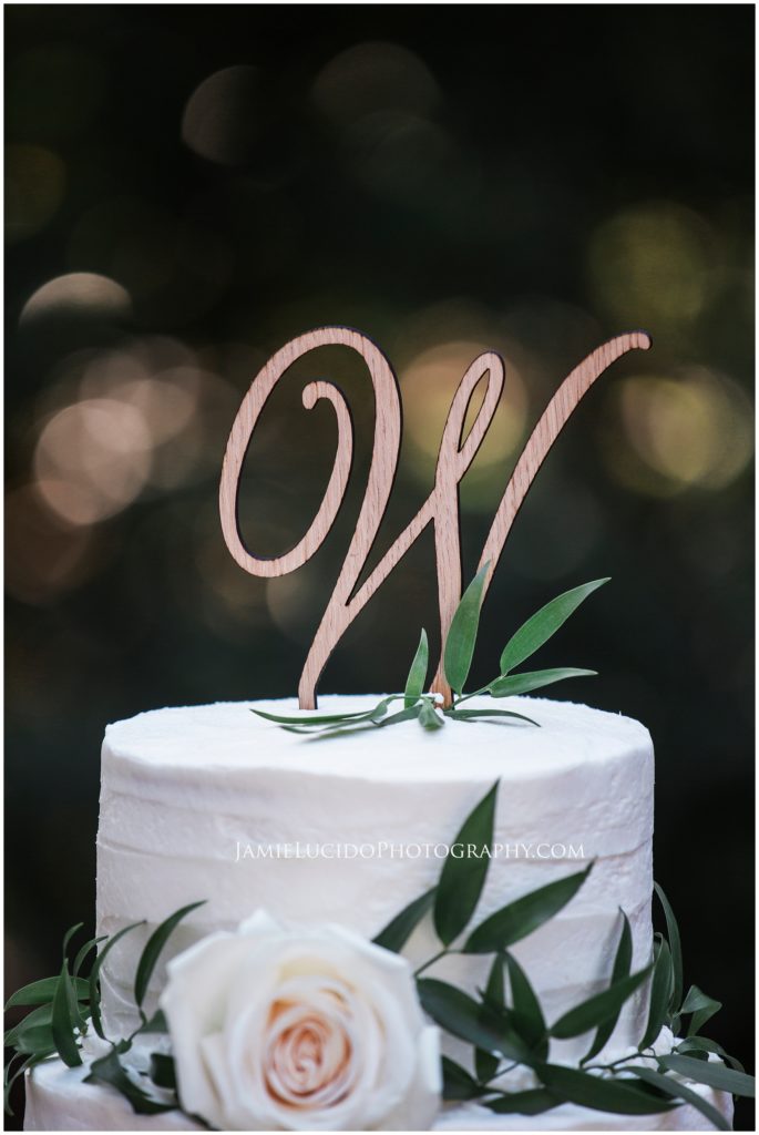 cake topper, windelllovespell, beautiful wedding photography, best wedding details, jamie lucido photography