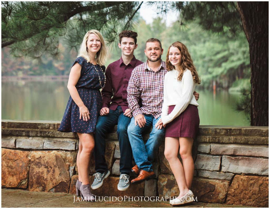 charlotte family photographer, charlotte senior photographer, senior portrait, fall family photos, what they wore, family pictures