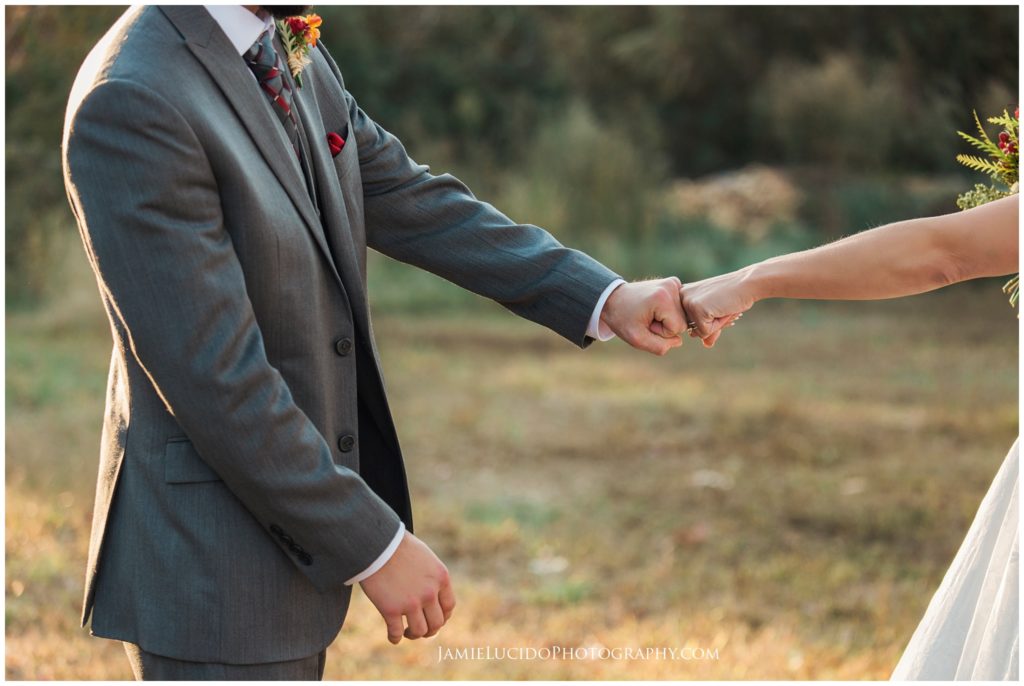 bride and groom, fist bump, real photography, documentary moment