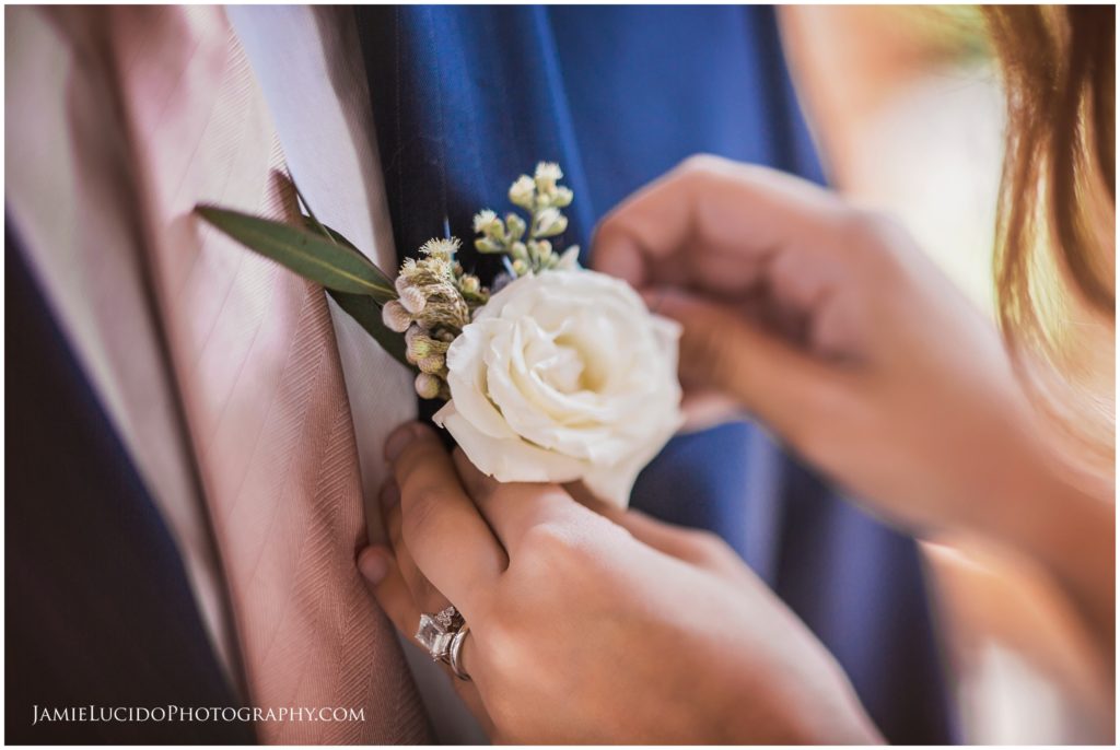 boutonniere, rose, ring, bride and groom, details, wedding details