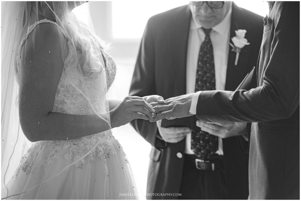 putting on the wedding ring, black and white, i do, country club, charlotte country club, ceremony details, wedding detail, wedding ceremony, charlotte photographer, wedding photographer