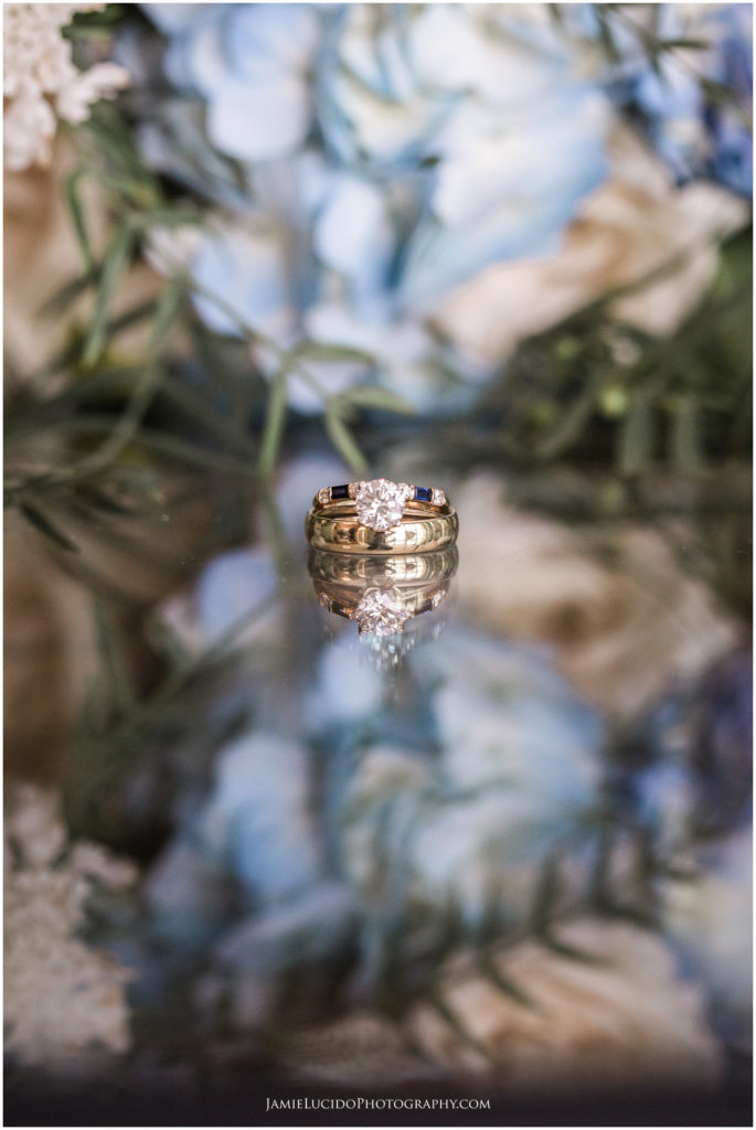 detail shot, macro photography, wedding details, blue wedding, wedding ring