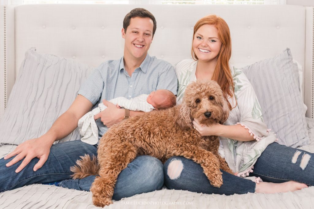 family portrait, lifestyle session, lifestyle photography, newborn session, at home session