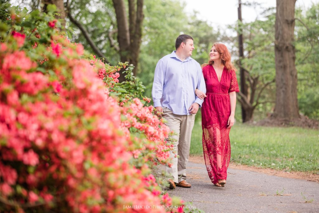 azaleas, engagement photos, engagement session, outdoor photography, natural light photography, vivid photography, charlottes best engagement photographer, engagement photography tips, engagement photography price