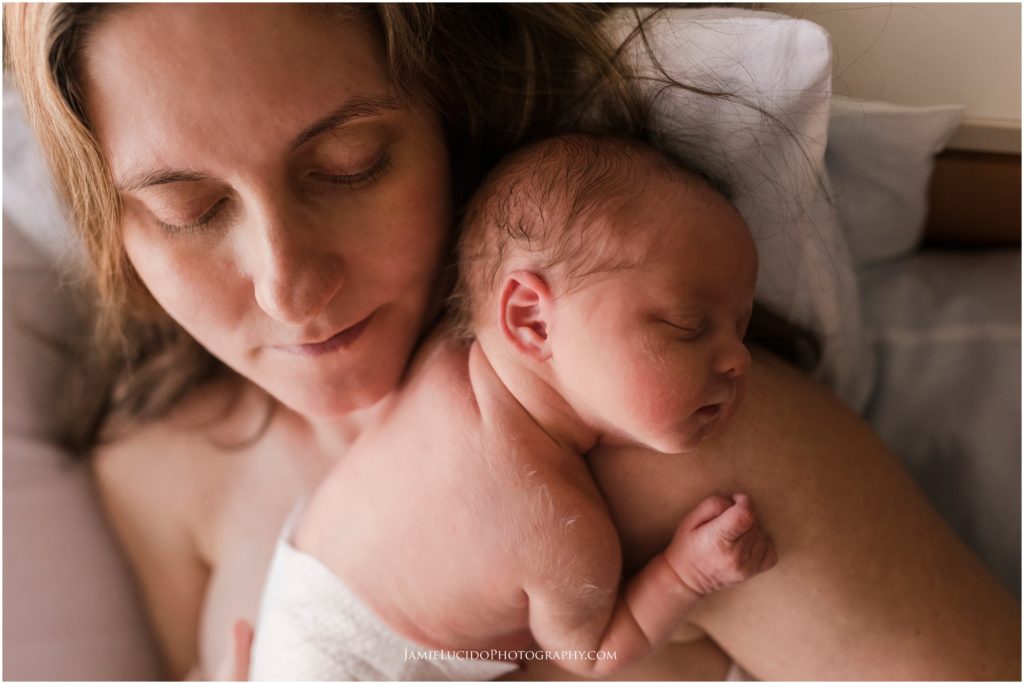 mother and baby, newborn photography, hospital photography